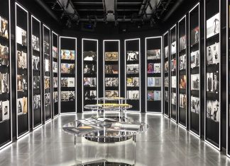 la carta stampata – Armani Magazine